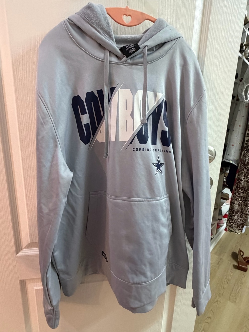 New Era Light Gray Cowboys Pullover Hoodie